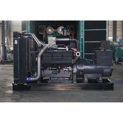 上柴股份柴油12缸發(fā)電機(jī)組-銷(xiāo)售上柴股份12V135AZD/12V135AZLD/SC25G610D2/SC27G755D2/SC25G690D2/SC27G830D2/SC27G900D2。廠價(jià)直銷(xiāo)歡迎選購(gòu)：13773399855。
