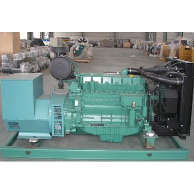 75kw大連道依茨柴油發電機組-大連道依茨4缸柴油機BF4M1013EC柴油發電機組,缸徑/行程：108/130mm,柴油發電機組水冷發動機功率102KW,柴油發電機組配套馬拉松斯坦福發電機。廠價直銷歡迎選購：13773399855。