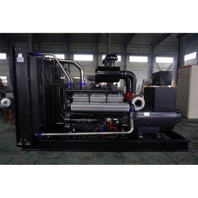 700kw卡得城仕柴油發(fā)電機(jī)組-卡得城仕12缸柴油機(jī)KD26H720柴油發(fā)電機(jī)組,缸徑/行程：135/155mm,柴油發(fā)電機(jī)組水冷發(fā)動(dòng)機(jī)功率720KW,柴油發(fā)電機(jī)組配套馬拉松斯坦福發(fā)電機(jī)。廠價(jià)直銷歡迎選購(gòu)：13773399855。