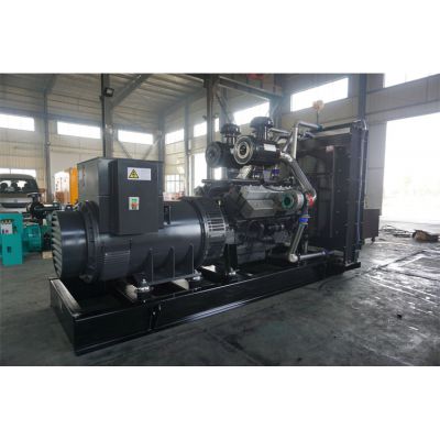 700kw卡得城仕柴油發(fā)電機(jī)組-卡得城仕12缸柴油機(jī)KD28H780柴油發(fā)電機(jī)組,缸徑/行程：135/155mm,柴油發(fā)電機(jī)組水冷發(fā)動(dòng)機(jī)功率780KW,柴油發(fā)電機(jī)組配套馬拉松斯坦福發(fā)電機(jī)。廠價(jià)直銷歡迎選購(gòu)：13773399855。