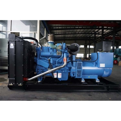 300KW玉柴柴油發(fā)電機(jī)組-玉柴6缸柴油機(jī)YCDV11D-420,柴油發(fā)電機(jī)組缸徑/行程：126/155mm,柴油發(fā)電機(jī)組水冷發(fā)動機(jī)功率309KW,柴油發(fā)電機(jī)組配套馬拉松斯坦福發(fā)電機(jī)。廠價直銷歡迎選購：13773399855。